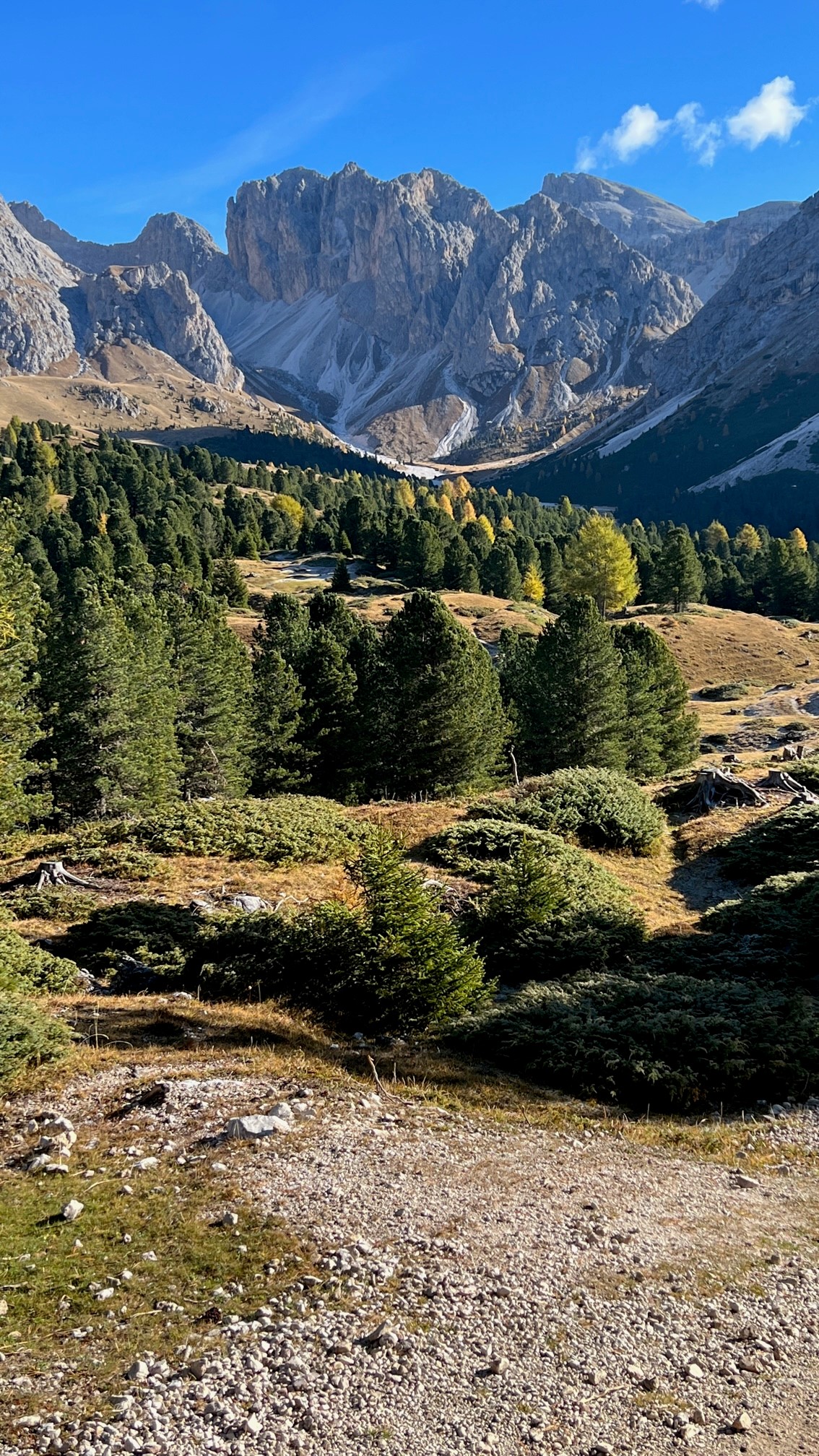 Blick in den Seceda Naturpark im Grödnertal im Oktober 2022