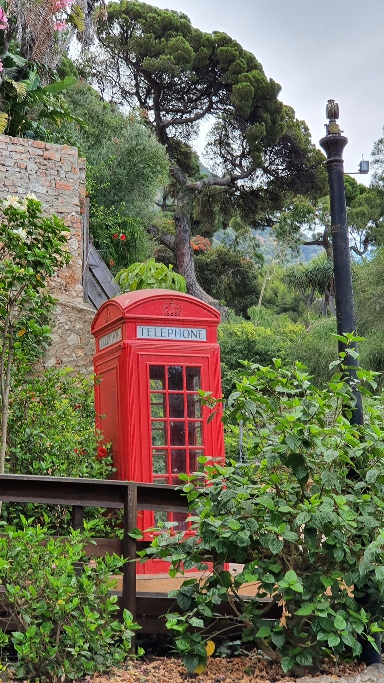 Telefonzelle in Gibraltar im Juli 2022